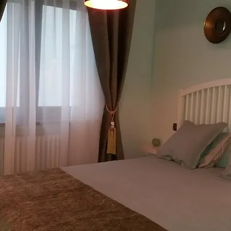 Romana Square Luxury *