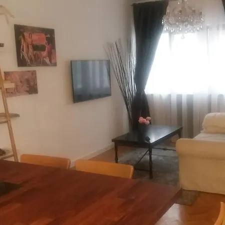 Romana Square Luxury